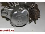 Klikněte pro detailní foto č. 1 - Víko motoru  Honda CA 125 Rebel