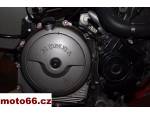 Klikněte pro detailní foto č. 1 - Víko motoru - spojky Honda CBR 1100 Super Blackbird