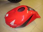 Klikněte pro detailní foto č. 1 - Kryt nádrže honda cbr 600rr 03-