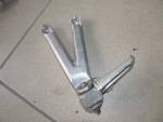 Detail nabídky - Leva zadni stupacka s drzakem yamaha r6 99-02