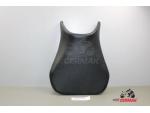 Klikněte pro detailní foto č. 1 - 5EB-24710-00-00 Přední sedačka Yamaha YZF R6 99-02