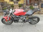 Klikněte pro detailní foto č. 1 - Ducati 999 na díly