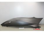Detail nabídky - 83510-K97-T001Pravý boční podsedlový plast Honda PCX 125 18-20