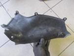 Klikněte pro detailní foto č. 2 - Levý krycí plast Suzuki GSX 1300 R Hayabusa 99-