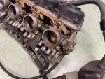 Klikněte pro detailní foto č. 8 - Karburátory R6