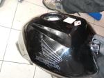 Klikněte pro detailní foto č. 5 - Nádrž Honda CBF 1000