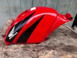 Klikněte pro detailní foto č. 1 - Nádrž paliva palivová honda cbr125 2008 top stav