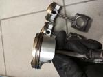 Klikněte pro detailní foto č. 3 - Píst + ojnice Triumph Daytona 675 R