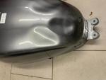 Klikněte pro detailní foto č. 8 - Benzínová nádrž palivová nádrž Kawasaki Z650 RS