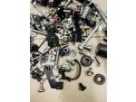 Klikněte pro detailní foto č. 9 - Spojovací materiál šrouby klakson  Kawasaki Z650 RS