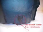 Klikněte pro detailní foto č. 13 - Kufr pravý boční - vnitřní část, kapota, plast