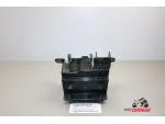 Detail nabídky - 47431-27GA0 držák baterky  Suzuki DL 650 V-Strom 12-16