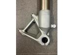 Detail nabídky - Spodní část pravého tlumiče- vidlice BMW R 1200 GS , 13-