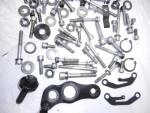 Klikněte pro detailní foto č. 5 - Spojovací materiál - motor, šrouby