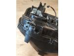 Klikněte pro detailní foto č. 4 - Přední světlo / Lampa poškozené
