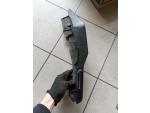 Klikněte pro detailní foto č. 1 - Pravé podsedadlové plasty Yamaha MT-09 14-