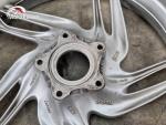 Klikněte pro detailní foto č. 7 - Zadní kolo BMW R 1200 GS