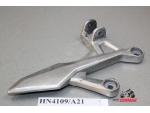Klikněte pro detailní foto č. 2 - 50700-MJW-J00 Levý držák přední stupačky  Honda CB 750 A Hornet 