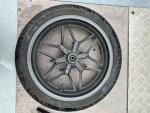 Klikněte pro detailní foto č. 1 - Honda Forza 125 / 300 přední kolo-ráfek