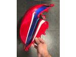 Klikněte pro detailní foto č. 6 - Kryt nádrže CBR600RR