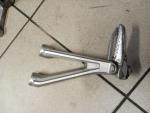 Detail nabídky - Levá zadní stupačka s držákem Honda CB 650 R