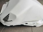 Klikněte pro detailní foto č. 12 - Benzínová palivová nádrž Honda CB 750 Hornet
