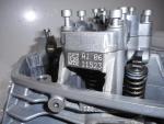 Klikněte pro detailní foto č. 6 - Hlava pravá, ventily sací, ventil výfukový, vahadlo