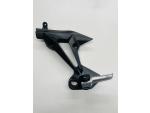 Klikněte pro detailní foto č. 1 - Levý zadní držák stupačky stupačka spolujezdce Kawasaki Z 750