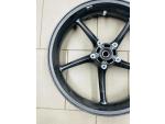 Klikněte pro detailní foto č. 7 - Přední kolo ráfek Triumph Street Triple 675 R