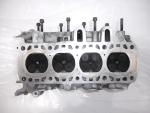 Klikněte pro detailní foto č. 12 - Hlava válců, ventily sací, ventil výfukový