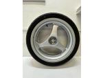 Klikněte pro detailní foto č. 2 - Zadní kolo 18" + kryt, krytka