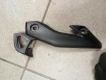 Detail nabídky - Levý plast k přednímu světlu Yamaha FZ 1 N Fazer