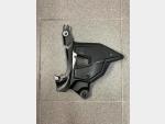 Detail nabídky - Pravý přední držák stupačky řidiče Kawasaki Versys 650, 15-21