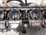 Klikněte pro detailní foto č. 4 - Karburátory