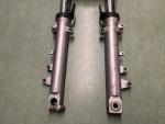 Klikněte pro detailní foto č. 4 - Přední tlumiče, vidlice, brýle GSF 600 S