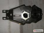 Klikněte pro detailní foto č. 4 - Nádrž plastová YZF-R125