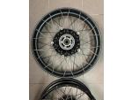 Klikněte pro detailní foto č. 4 - Kompletní drátěná kola- ráfky BMW R 1200-1250 GS, 13-23