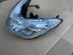 Klikněte pro detailní foto č. 3 - Předni světlomet PCX 14-17