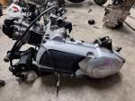Klikněte pro detailní foto č. 2 - Motor Vespa GTS 125