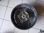 Klikněte pro detailní foto č. 2 - Zadní kolo Honda CB 650 R