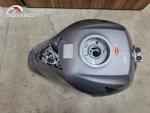 Klikněte pro detailní foto č. 1 - Nádrž Honda CBF 600N