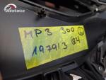Klikněte pro detailní foto č. 10 - Podlaha Piaggio MP3 300