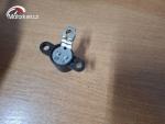 Klikněte pro detailní foto č. 13 - Víčko nádrže Yamaha XJ6