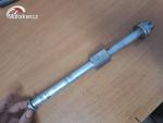 Klikněte pro detailní foto č. 2 - Osa zadního kola Suzuki VZ 800 Marauder