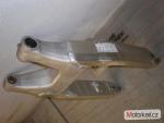 Klikněte pro detailní foto č. 5 - Zadní kyvná vidlice CB 900F Hornet