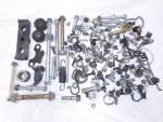 Detail nabídky - Spojovací materiál, šrouby, držák, guma - pro 2 ks moto