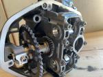 Klikněte pro detailní foto č. 2 - BMW R 1200 GS LC Adventure hlava motoru pravá