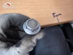 Klikněte pro detailní foto č. 3 - Osa zadního kola Honda XL 1000V Varadero