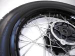 Klikněte pro detailní foto č. 10 - Zadní kolo 17" + pneumatika Continental 120/90-17