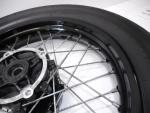 Klikněte pro detailní foto č. 9 - Zadní kolo 17" + pneumatika Continental 120/90-17